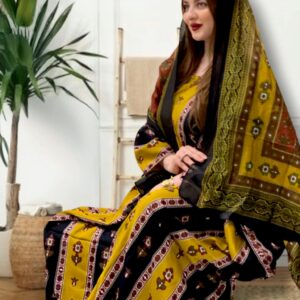 ثوب باللونين الأصفر والأسود مصنوع من القطن بتصميم جميل مع شيلة مطابقة مخيطة على الطراز الظفاري