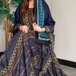 ثوب مصنوع من القطن بتصميم جميل مطبوع عليه شيلة متناسق، متوفر بنمط الظفاري والجلابية