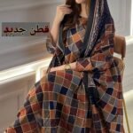 ثوب مصنوع من القطن بتصميم جميل مطبوع عليه شيلة متناسق، متوفر بنمط الظفاري والجلابية